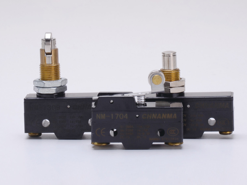 NM臥式微動(dòng)開(kāi)關(guān)